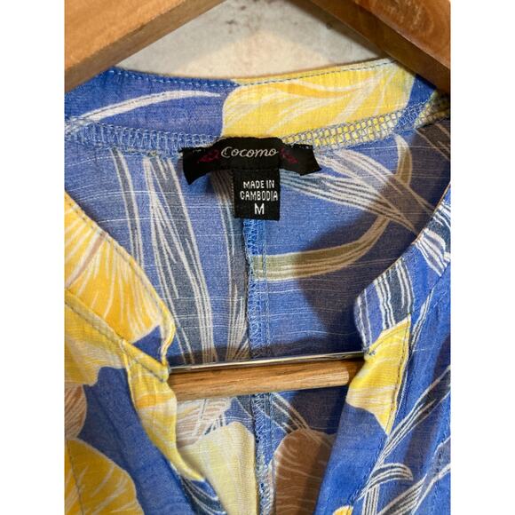Cocomo Popover Top Womens Medium Cobalt & Yellow Tropical Floral Flutter Sleeve - Picture 11 of 12